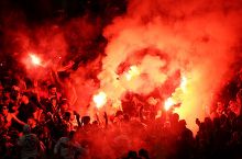 "Galatasaroy" muxlislari pichoqlar bilan "Borussiya" ishqibozlariga hujum qilishdi