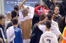 Koutino: "Balotelli birinchi bo'limda futbolkasini almashtirib xato qildi"