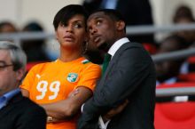 Eto'O o'zining to'rt farzandi onasiga uylandi