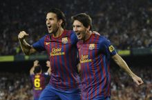 Fabregas Messini "CHelsi"ga o'tishga ko'ndirmoqchi