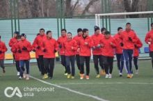 "Navbahor": Yoshlarimizga Lyan ustozlik qiladi