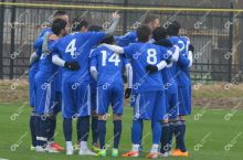 "Olmaliq": To'rt futbolchi jamoadan ketdi