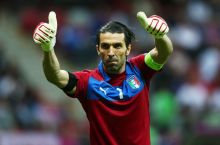 Buffon o'zining oltinchi jahon chempionatida o'ynamoqchi