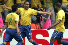 Kaka: Men uchun eng yaxshi futbolchi - Ronaldo