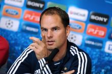 Де Бур: "Ван Гинкел не захотел переходить в "Аякс"