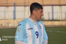 Tojiev "Buxoro" bilan shartnoma tuzdi, Ponamaryov ko'rikda