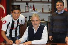 Asror G'ofurov Turkiyada o'ynamoqda