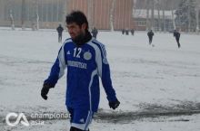 Dilyorbek Ermatov "Neftchi"ga qaytdi