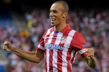 "Manchester Yunayted" Miranda uchun 27 million evro bermoqchi