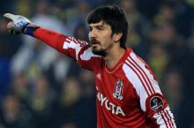 Tolga Zengin bir oyga safdan chiqdi va "Liverpul"ga qarshi o'ynay olmaydi