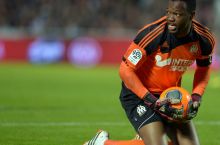 Stiv Mandanda yozda "bo'rilar" safiga qo'shilishi mumkin