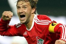 Lokomotiv Sichyovni Okjetpesga ijaraga berdi