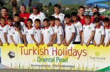 "Lokomotiv" futbol maktabi tarbiyalanuvchilari Turkiyada
