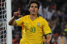 Kaka: "Agar Dunga xohlasa, Rossiyadagi jahon chempionatida o'ynashga tayyor bo'laman"