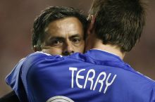 Mourino: "Terri yangi shartnomaga munosib"