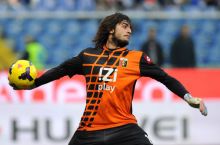 "Fiorentina" Perin uchun kurashadi