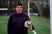 "YouTube" yulduzi "Liverpul" futbolchilarini bellashuvga chorladi