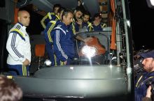 Fenerbaxche avtobusiga qurolli hujum bo'ldi, haydovchi yaralandi