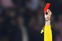 "Valensiya" prezidenti "Atletik" bilan o'yindagi hakamning kechirim so'rashini talab qilyapti