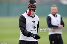 Balotelli haydovchilik guvohnomasisiz qoldi