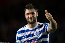 "Aston Villa" CHarli Ostinni kuzatmoqda