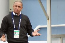 Roberto Karlos Qatarning "Al-Arabi"sini boshqaradi