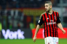 A Bola: Taarabt "Benfika" bilan shartnoma imzoladi