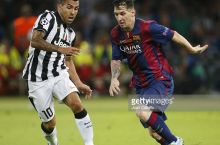 Teves: "Messi bilan do'stligimizdan ko'ra, dushmanligimizni yozish OAVga foydali"