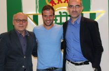 Rasmiy xabar: Rafael van der Vaart Betisga o'tdi