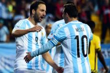 Amerika kubogi-2015. 3-tur. Urugvay - Paragvay 1:1, Argentina - Yamayka 1:0