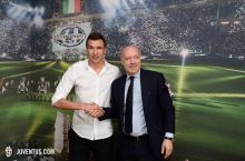 Rasman. Mario Manjukich "Yuventus" futbolchisiga aylandi