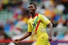 JCH-2015dagi (U20) eng yaxshi futbolchiga xaridorlar ko'paydi