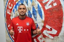 Arturo Vidal rasman "Bavariya" futbolchisi