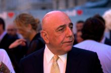 Galliani o'z xatosini tan oldi