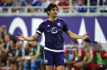 Kaka: "Real" Benzemani "Arsenal"ga qo'yib yubormasa kerak"