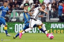 Italiya chempionati, 1-tur. "Udineze" safarda amaldagi chempionni mag'lub etdi