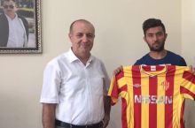Alibobo Rahmatullaev Ozarboyjon klubiga o'tdi