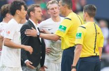 Bavariya – Augsburg. Hakam xato penalti belgilagani uchun uzr so'radi