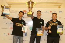 Победители Кубка Узбекистана по киберфутболу UCG FIFA 2015