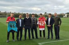 "Lokomotiv" futbolchilari "Flitvud Taun"da o'z raqamlariga ega bo'lishdi