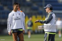 Ronaldu: "Manavi Benites bilan juda ko'p vaqtimizni yo'qotdik"