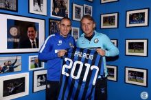 "Inter" Palasio bilan shartnomani uzaytirdi
