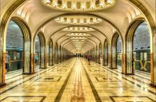 Указатели в метро Москвы переведут на английский язык по требованию ФИФА
