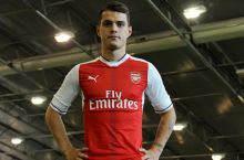 Rasman. "Arsenal" Granit Jaka bilan shartnoma tuzdi