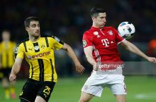 "Бавария" предлагает Роберту Левандовски 15 миллионов евро в год