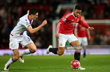 Мемфис Депай может заменить Лусиано Вьетто в "Барселоне"