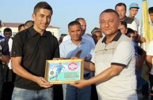 "Odil Cup" -2016 энг яхши футболчилар тақдирландилар
