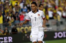 Эмери хочет пригласить Бакку в «ПСЖ»