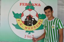 "Нефтчи": 19 ёшли футболчи билан шартнома имзоланди