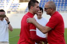 “Локо” вакиллари Нестеровни табриклашди (ФОТО)